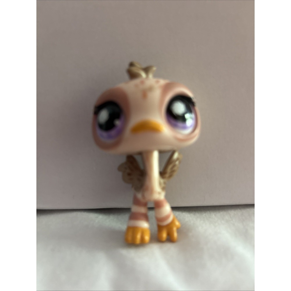 LPS Littlest Pet Shop LPS # 945 Ostrich Purple Eyes Hasbro Postcard Pet